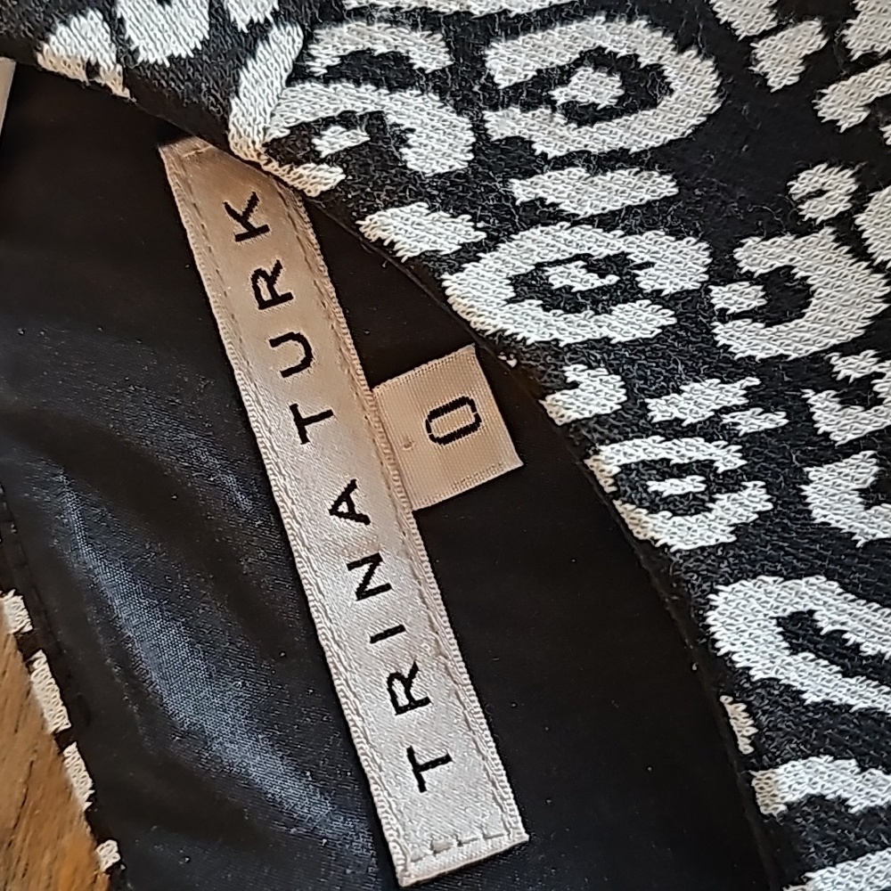 TRINA TURK animal print shift dress! 0 xs